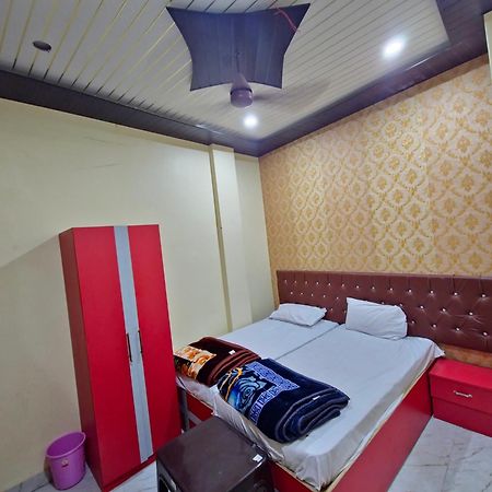 Hotel Kalika P Guest House Варанаси Экстерьер фото