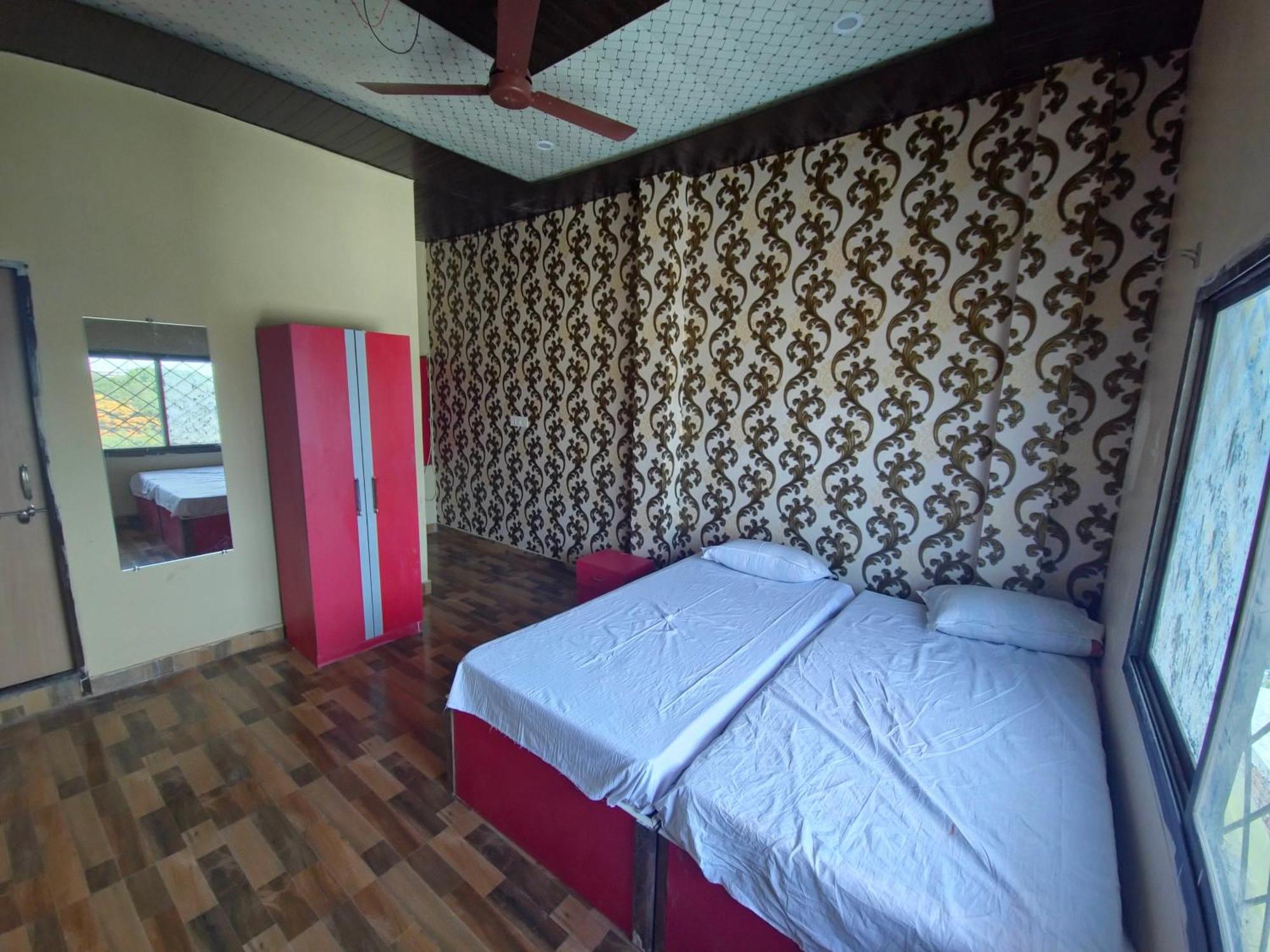 Hotel Kalika P Guest House Варанаси Экстерьер фото